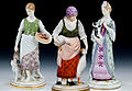 Statuine antiche della manifattura Meissen in finissima porcellana decorata sottosmalto. Informazioni da Antichità il tempo ritrovato Cagliari