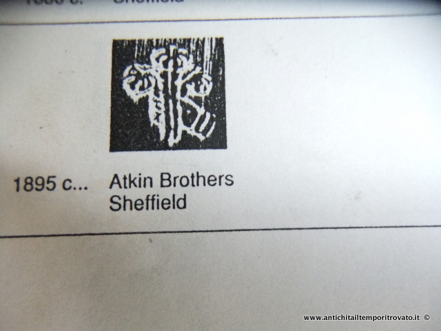 Atkin Brothers, 1895 Città di Sheffield: marchio di manufatti placcati. 